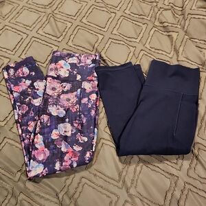 2 Like New Athleta Leggings